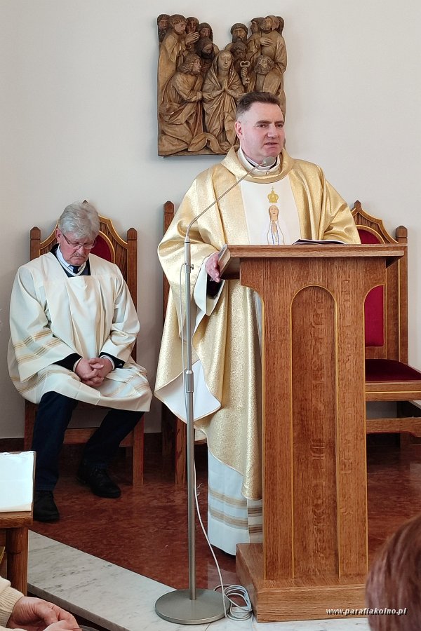 045 Sobota  - Eucharystia.jpg